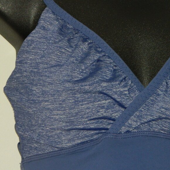 3 for/ $25 Lululemon Purple Long Workout Halter Tank Top Size 10 - Picture 5 of 16